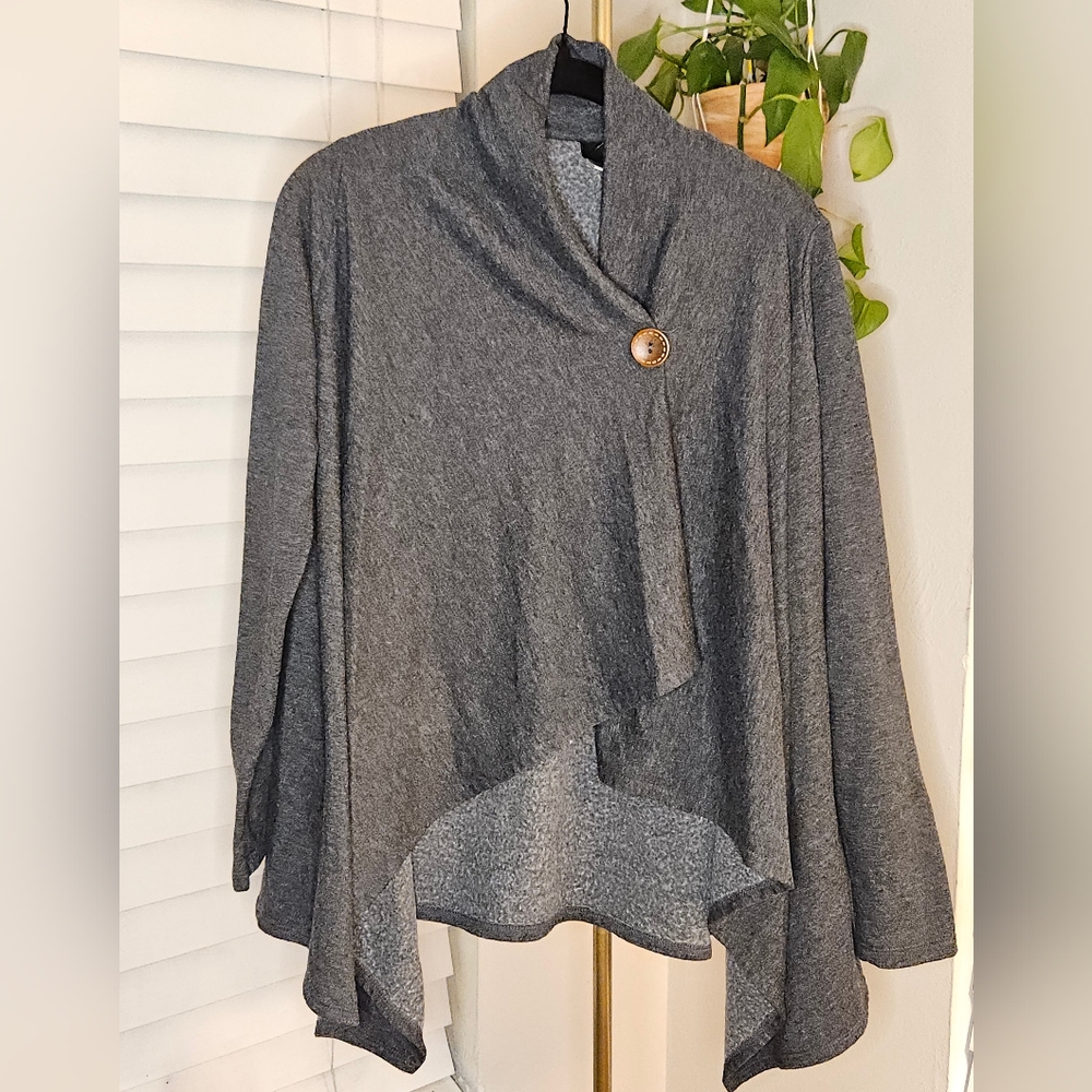 Bobeau Heather Gray Asymmetrical One-Button Fleece Wrap Cardigan - S